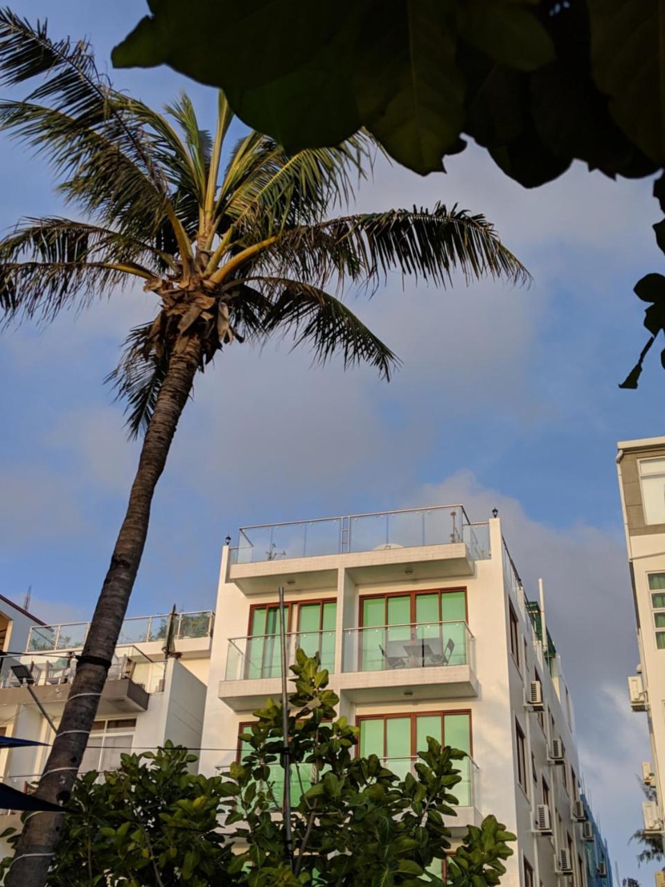 Huvan Beach Hotel At Hulhumale Exterior photo